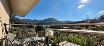 Atelier 1st.fl.doubleroom kingsicebed/showerbath/balcony/mountain & castel view