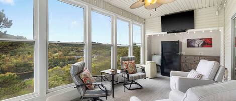 Condo, Multiple Beds, Balcony, Garden View (Vacay Getaway) | Living area