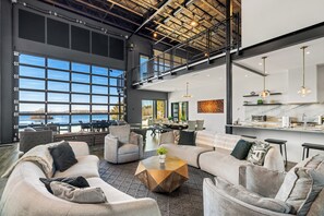 Smart-TV, videospill og bordtennis