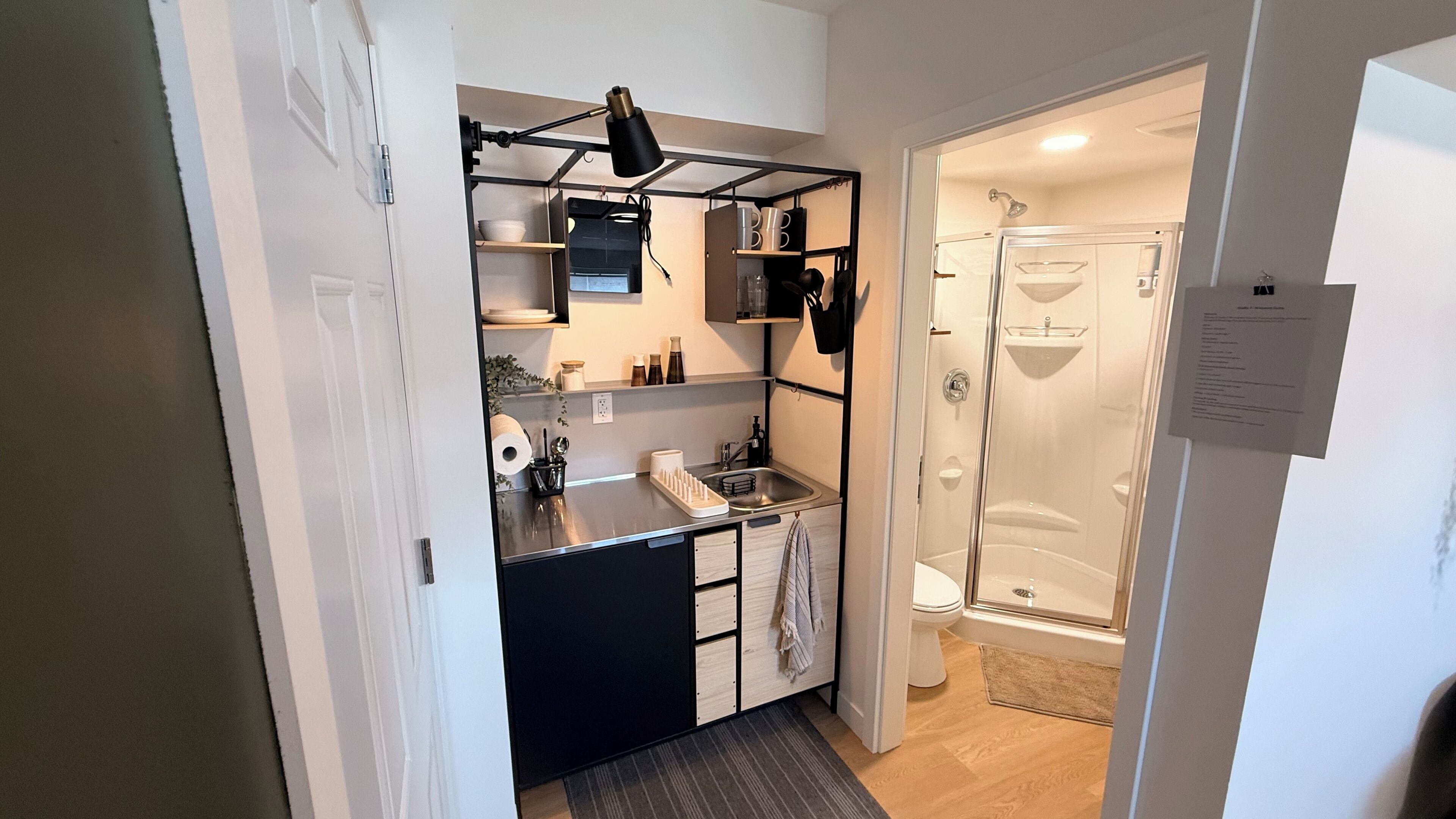 Handtücher, Seife, Toilettenpapier