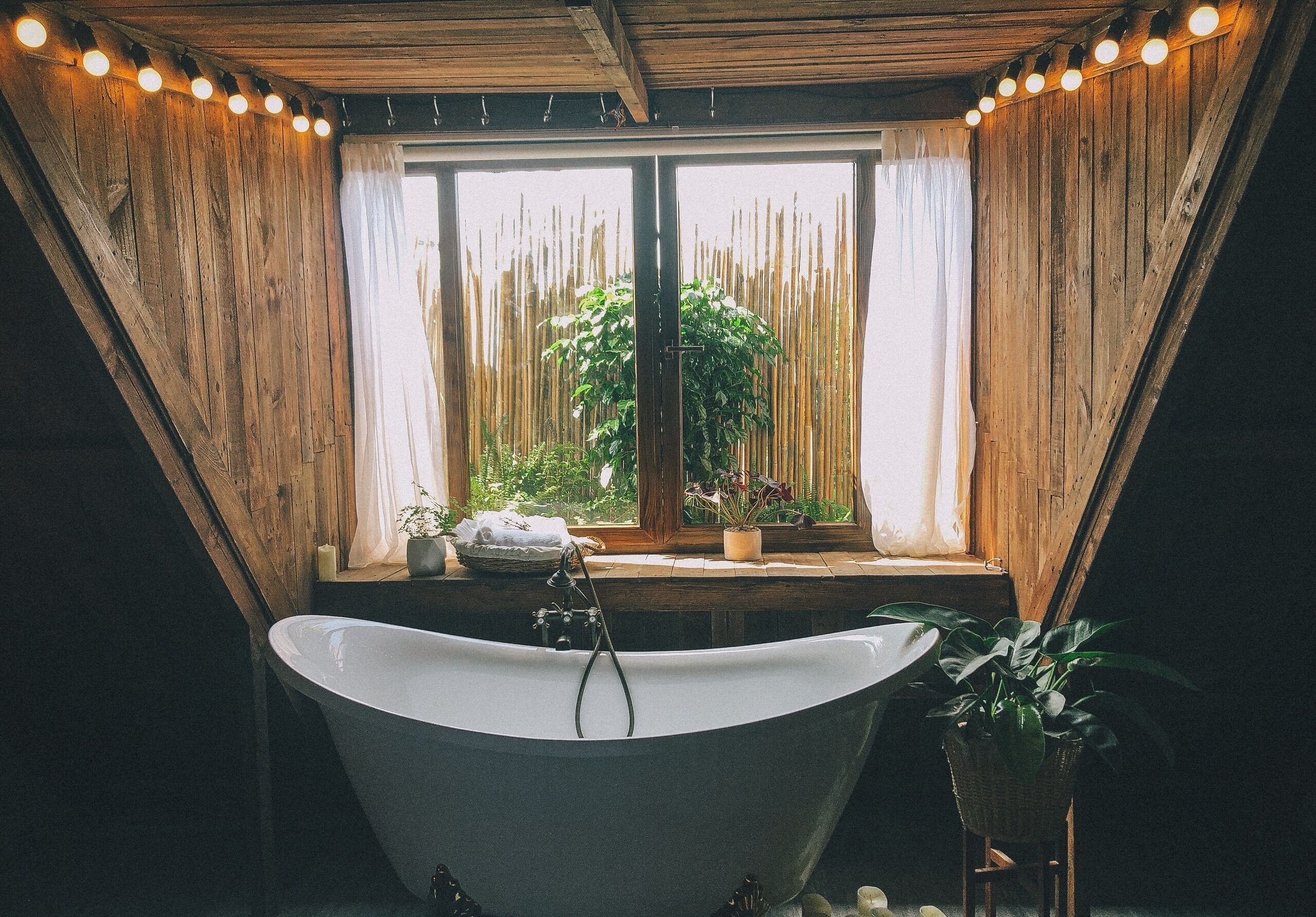 Bruser, hårtørrer, håndklæder, Sæbe