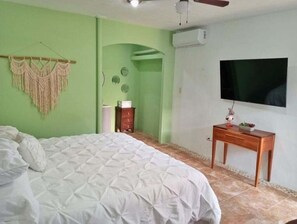 Premium Room, Balcony, Pool View - Pelican Inn at Las Dunas Resort (Progreso)