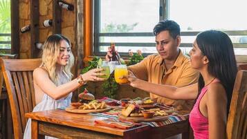 Lunch and dinner served