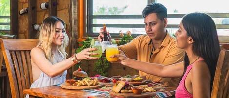 Lunch and dinner served