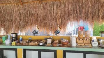 Lunch and dinner served