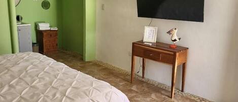 Free WiFi, wheelchair access