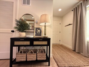 Interior - Walking distance to ski resorts! Luxury condo in historic Park City. (Park City)