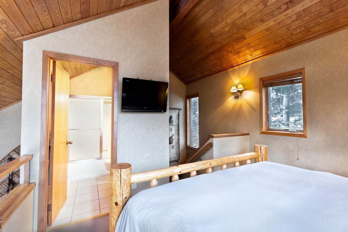 3 slaapkamers, reisbedje, gratis wifi, beddengoed