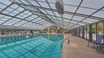 Indoor pool, outdoor pool