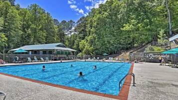 Indendørs pool, udendørs pool