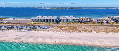 Accommodatie ligt op het strand