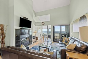 TV - 🌴 Palm Beach Club Unit 226 — Gulf-View Getaway in a Gated Waterfront Community (Pensacola Beach)