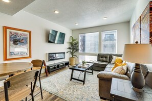 TV, fireplace - 7 Mi to Park City Mtn! Multi-Level Unit w/ Balcony (Park City)