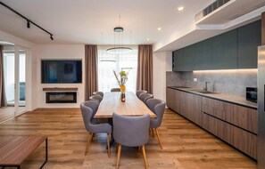 Dining - Beautiful apartment in Punat with sauna (Punat)