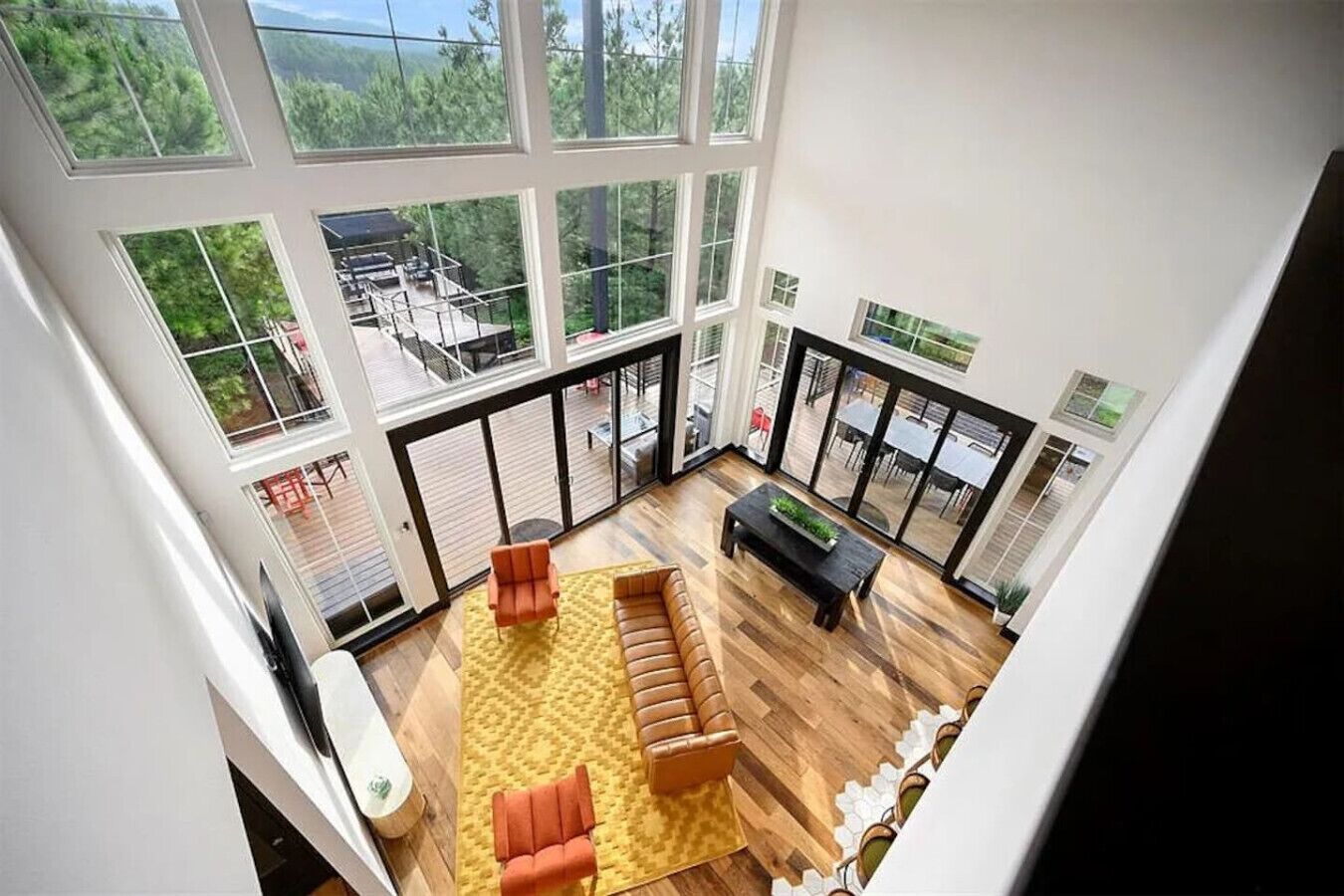 Televisión y estéreo 