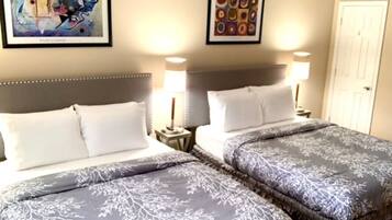 Desk, iron/ironing board, travel cot, WiFi