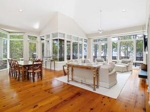 TV, ping pong, books, stereo - MyStay at 35 Ruddy Turnstone - 5BR Oceanfront Luxury Living! (Hilton Head Island)