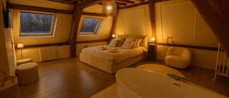 5 Schlafzimmer, Bügeleisen/Bügelbrett, WLAN, Bettwäsche