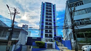 Apartment | 1 bedroom - Apto Alto Padr o com Garagem e Piscina na Gra a (Salvador)