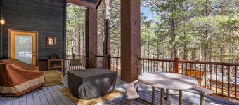 Mogollon Rim Cabin | Hot Tub | Fire Pit