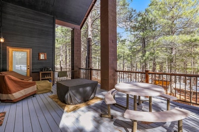 Mogollon Rim Cabin | Hot Tub | Fire Pit
