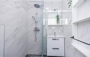 Hair dryer - 2 bedroom gorgeous apartment in Podstrana (Podstrana)
