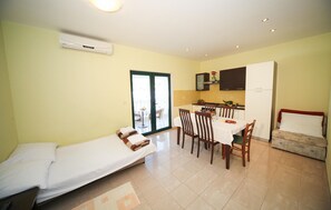 Free WiFi - 1 bedroom beautiful apartment in Drvenik (Drvenik)