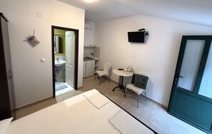 Free WiFi - Stunning apartment in Drvenik with WiFi (Drvenik)