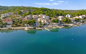 Aerial view - 1 bedroom cozy apartment in Betina (Betina)