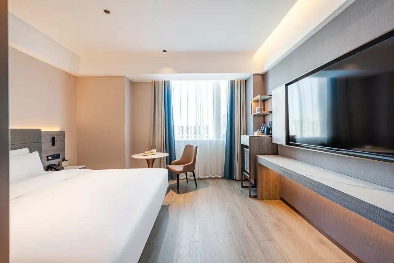 غرفة مزدوجة مريحة | مساحة عمل للكمبيوتر المحمول وواي فاي مجانًا