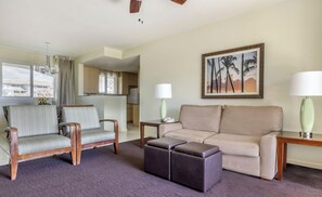 Living area - HGVC Point At Poipu 2 Bed 2 Bath Unit (Koloa)
