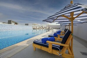 Pool - Jood Hotel Apartments (Dubai)