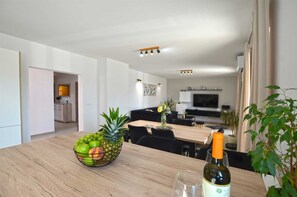 Dining - Golden Horizon Apartment (Bale)