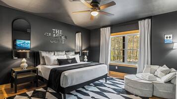 Bureau, fer et planche à repasser, lit parapluie, Wi-Fi gratuit