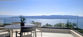 Casa Meer an sea-view retreat with panoramic pool