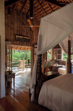 House, Garden View | Minibar, in-room safe, laptop workspace, free cribs/infant beds - UXUA Alma (Porto Seguro)