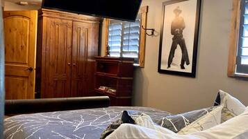 Fer et planche Ă repasser, Wi-Fi, draps fournis