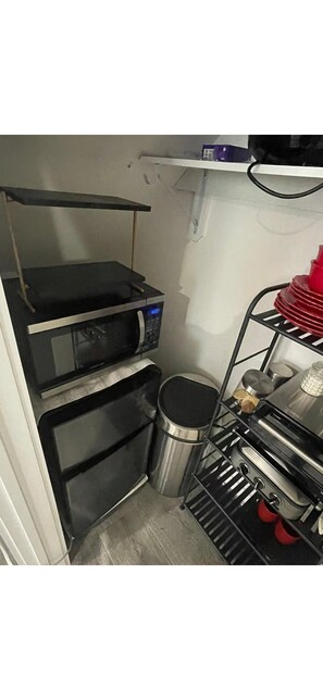 Interior - Marvelous 1-bedroom with sofa bed 5 minutes from NYC (Palisades Park)