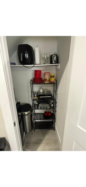 Interior - Marvelous 1-bedroom with sofa bed 5 minutes from NYC (Palisades Park)