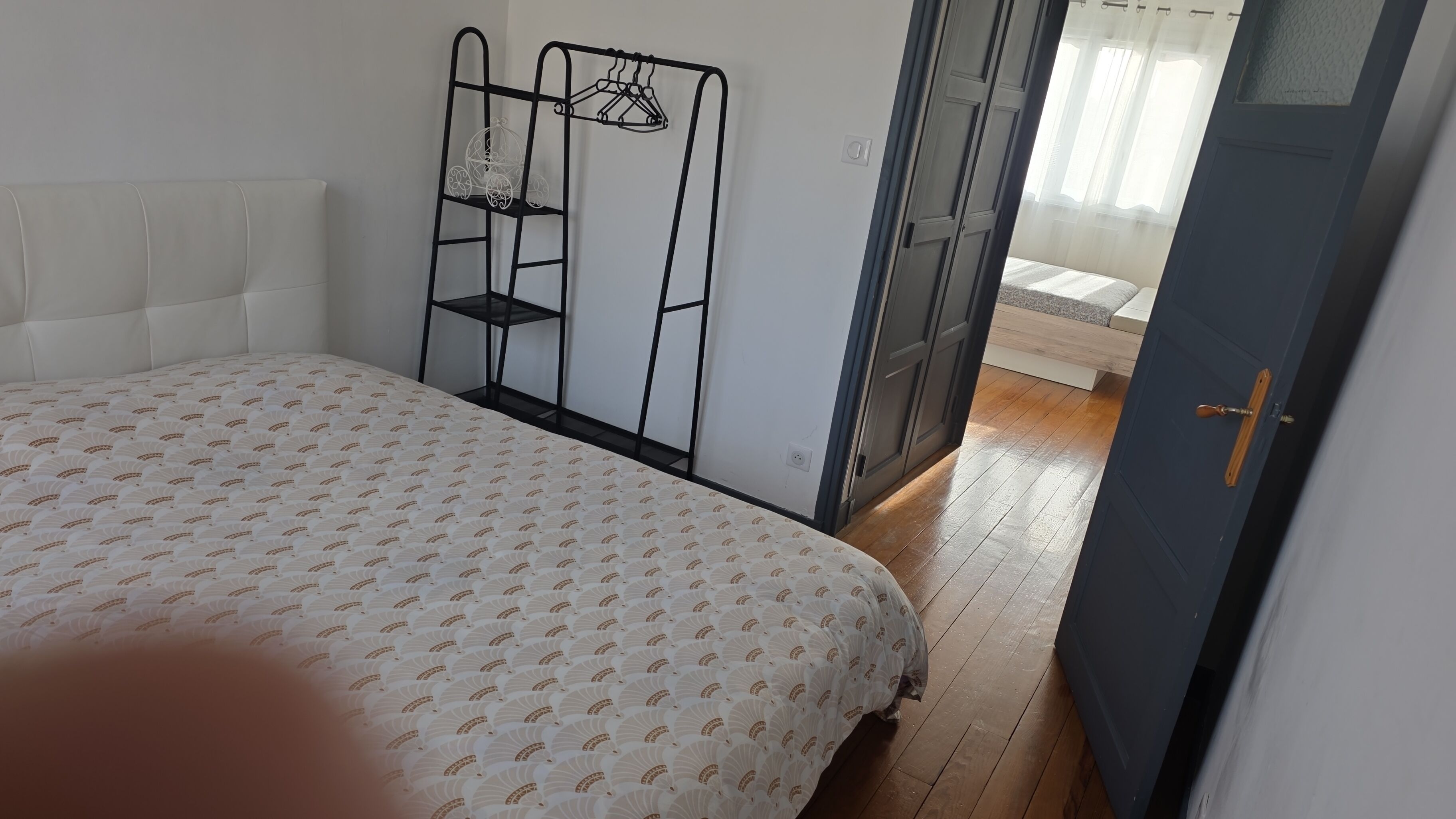 Accès Internet, draps fournis