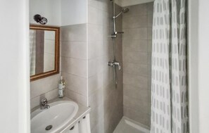 Bathroom - 1 bedroom amazing apartment in Carnac (Carnac)