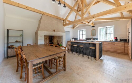 Stunning home in Marmagne with WiFi