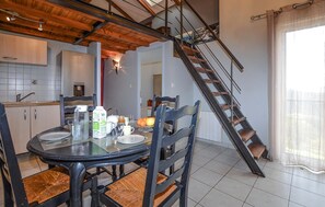 Dining - Cozy apartment in Cuttoli with WiFi (Cuttoli)