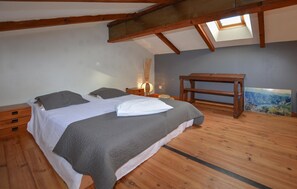 Iron/ironing board, travel cot, free WiFi - Cozy apartment in Cuttoli with WiFi (Cuttoli)