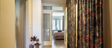 Accès Internet, draps fournis