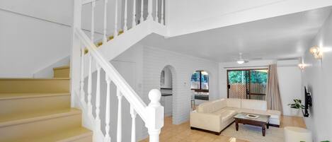 ทาวน์โฮมสำหรับครอบครัว, วิวสวนสาธารณะ | บันได