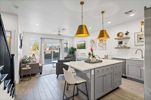 Interior - The Show House - Retreat for 10 (Washington)