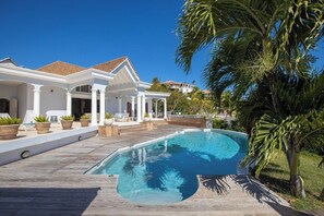 Pool - Villa Beauvoir: Ocean View (Orient Bay)