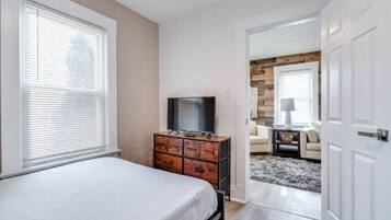 Desk, iron/ironing board, travel crib, WiFi