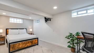 Desk, iron/ironing board, travel crib, WiFi